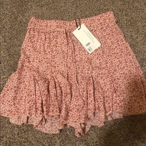 Brandy Melville Skirt/ Skort